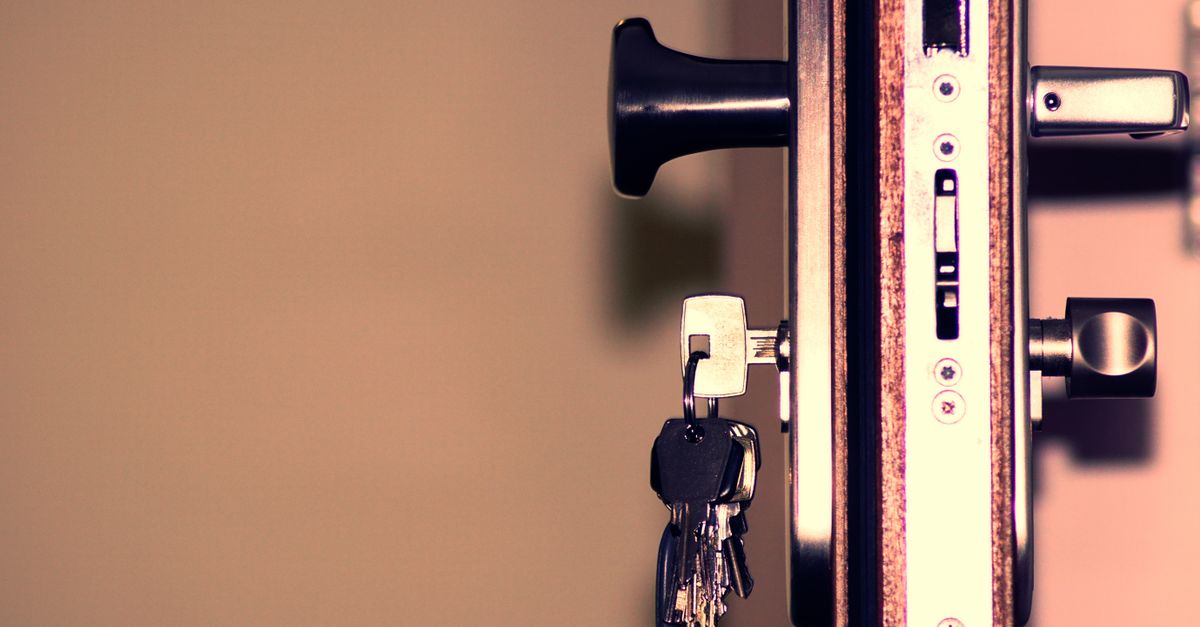 Car Keys: Is It Cheaper to Use a Locksmith or the Dealer? — Orange County Pro Locksmith