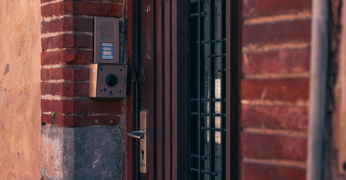 What Really Happens When You're Locked Out of the House — Orange County Pro Locksmith