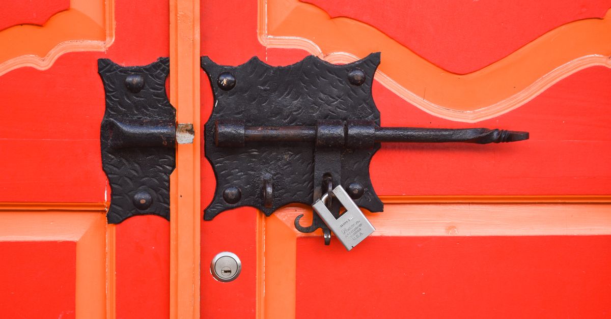 Understanding Locksmith Pricing: Call-Out Fees, Hourly Rates, and What Shapes Your Quote — Orange County Pro Locksmith